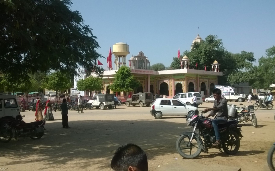 Hirnoda-bhandekebalaji-dharmik palace (4)